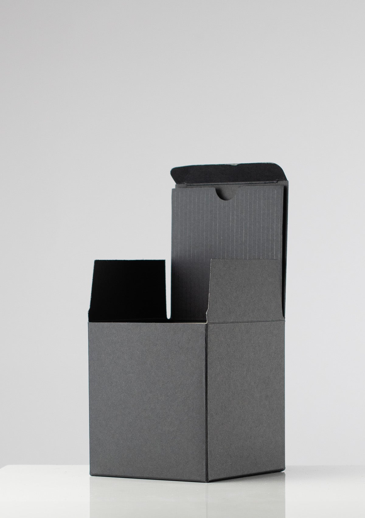 LUXA BOX - Matte Black