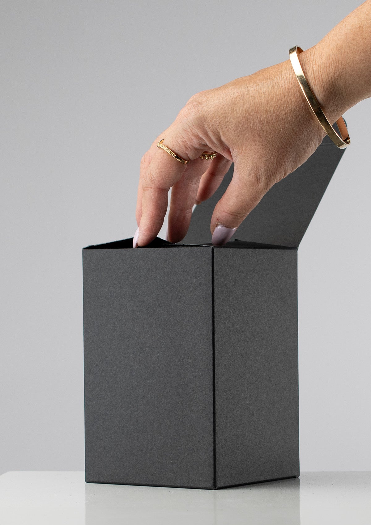 CLEO BOX - Matte Black