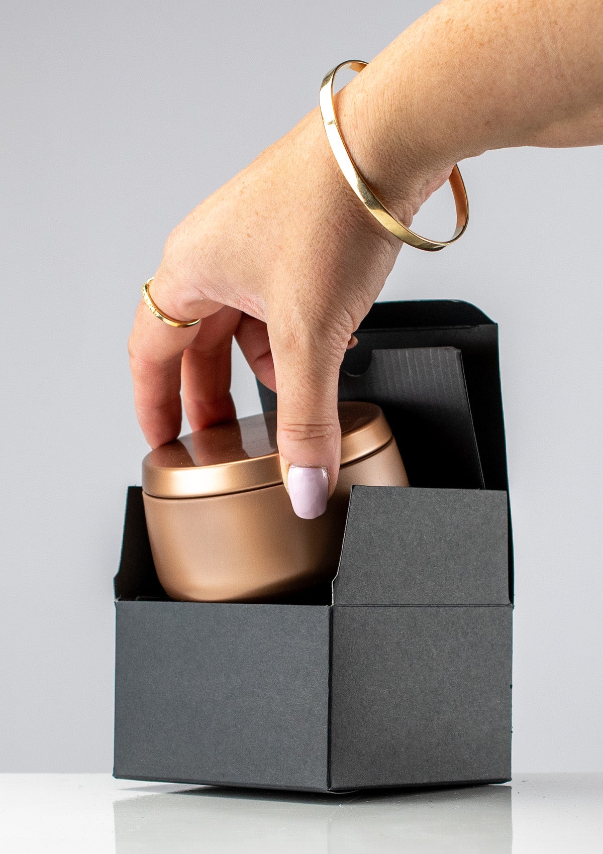 NEVAE BOX - Matte Black