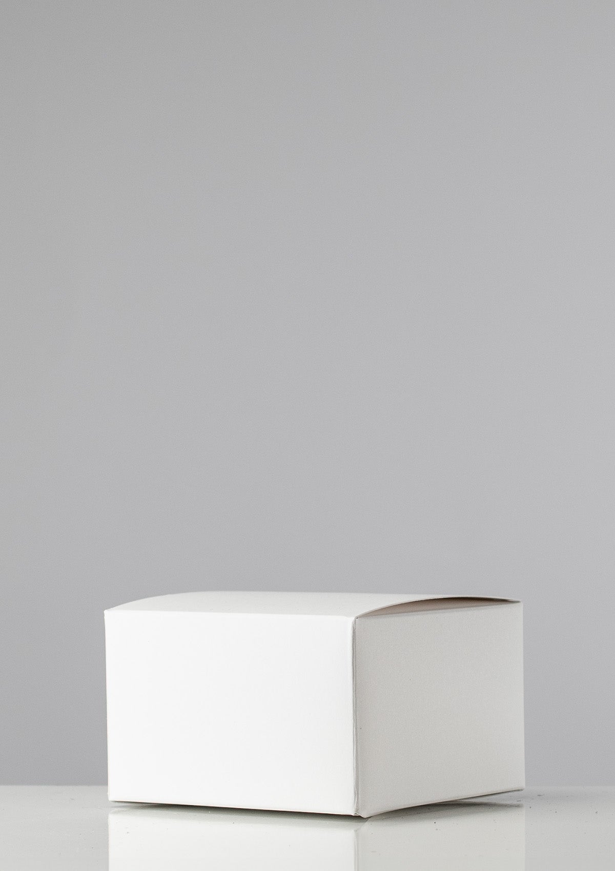NEVAE BOX - Matte White