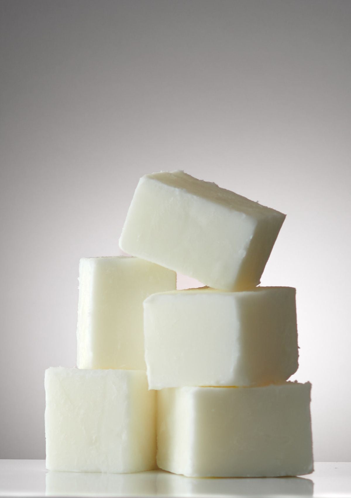 Ceda Serica® Coconut Apricot Candle Wax (45 lbs)