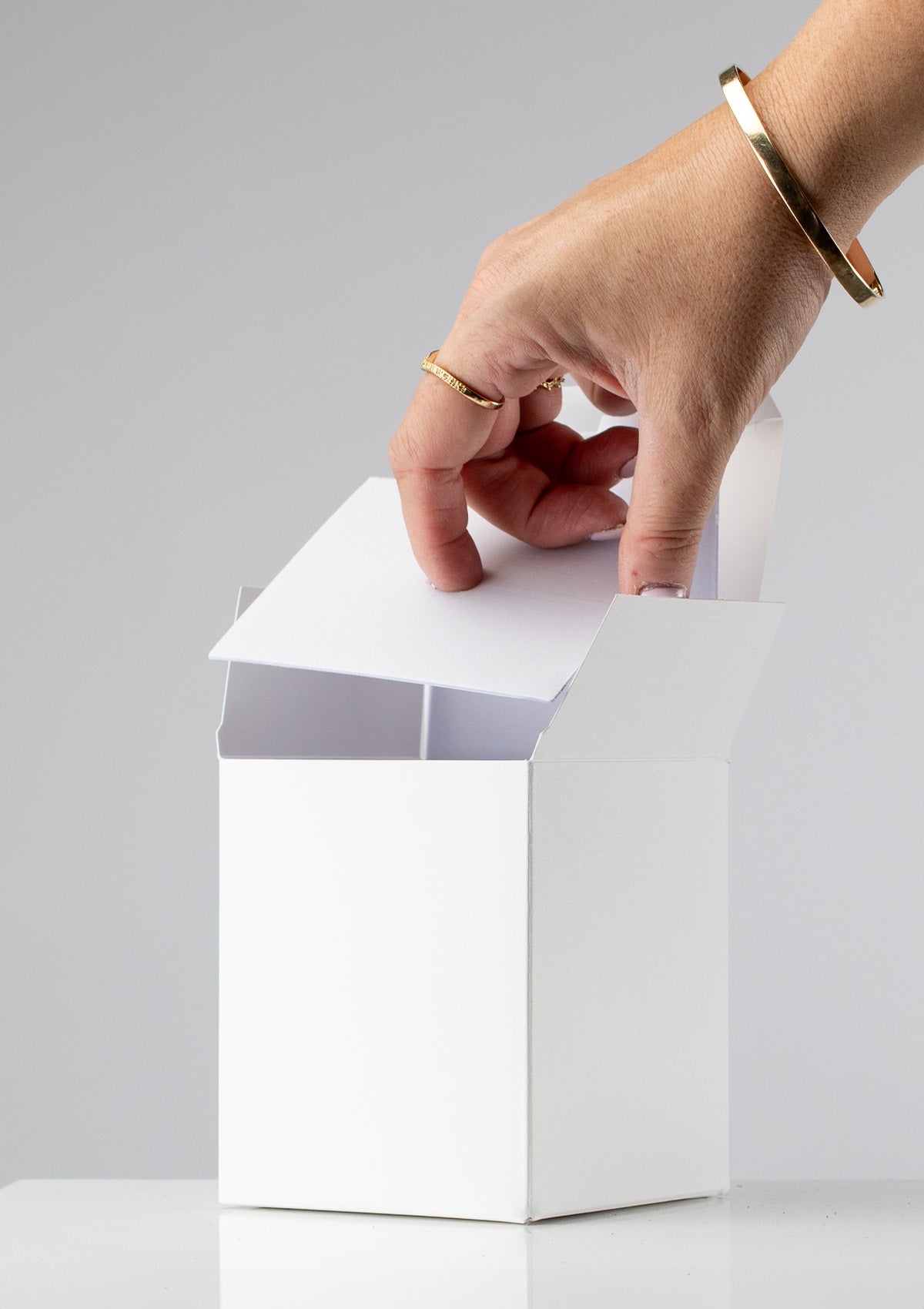 ZIVA BOX - Matte White